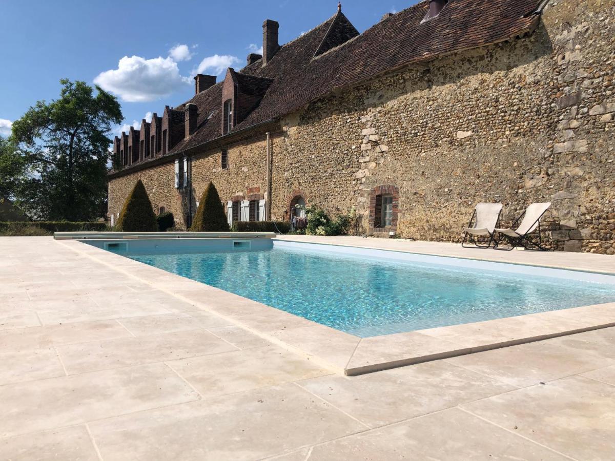 La Maison Du Gardien - Le Prieure Du Preux Villa Sepeaux-Saint-Romain Luaran gambar