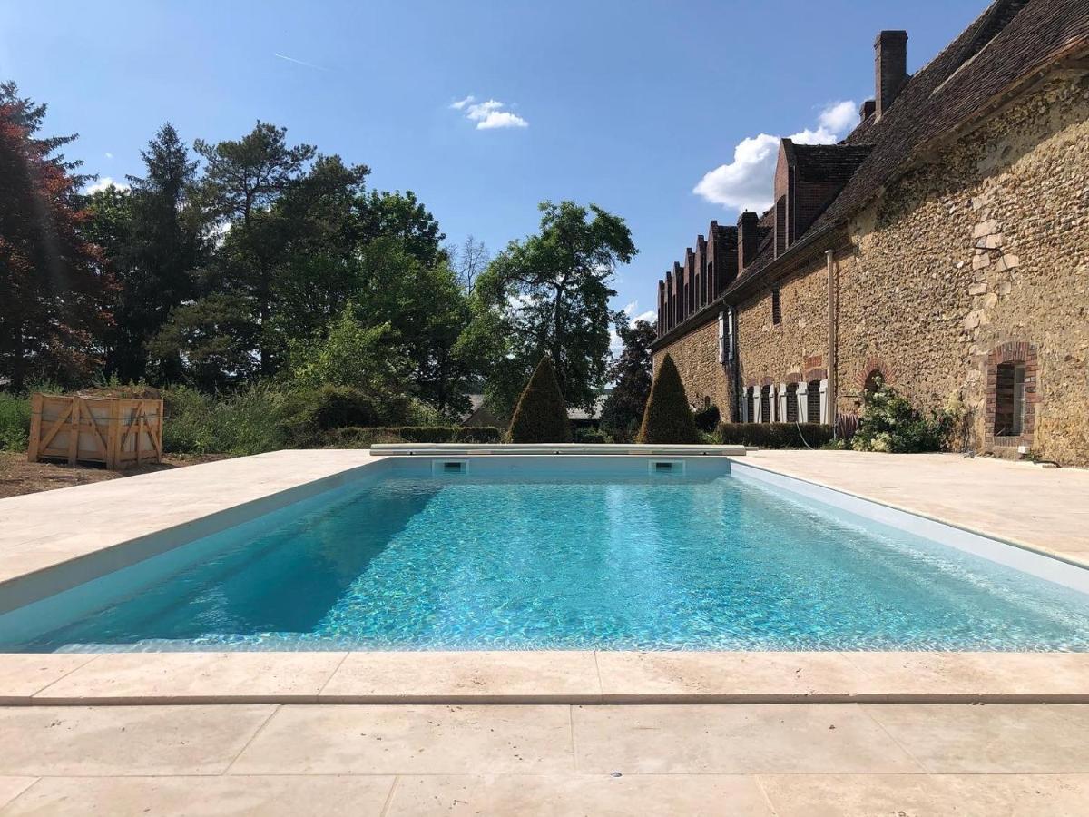 La Maison Du Gardien - Le Prieure Du Preux Villa Sepeaux-Saint-Romain Luaran gambar